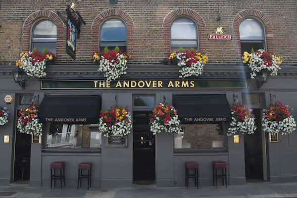 the andover arms Pub, Londra